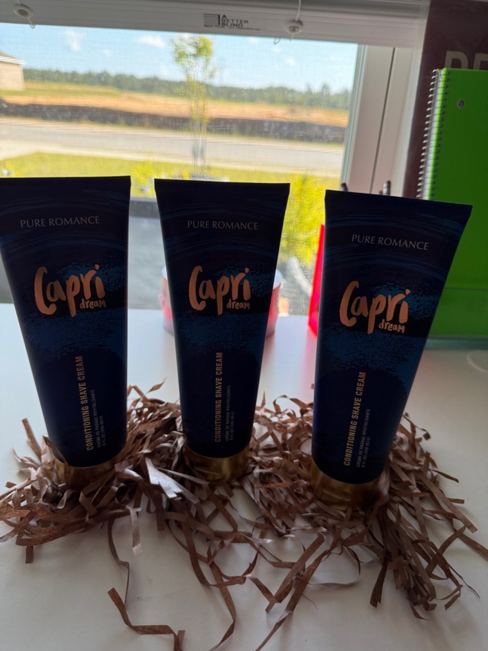 Pure Romance Capri Dream Conditioning Shave Cream - Navy Blue & Gold Accents